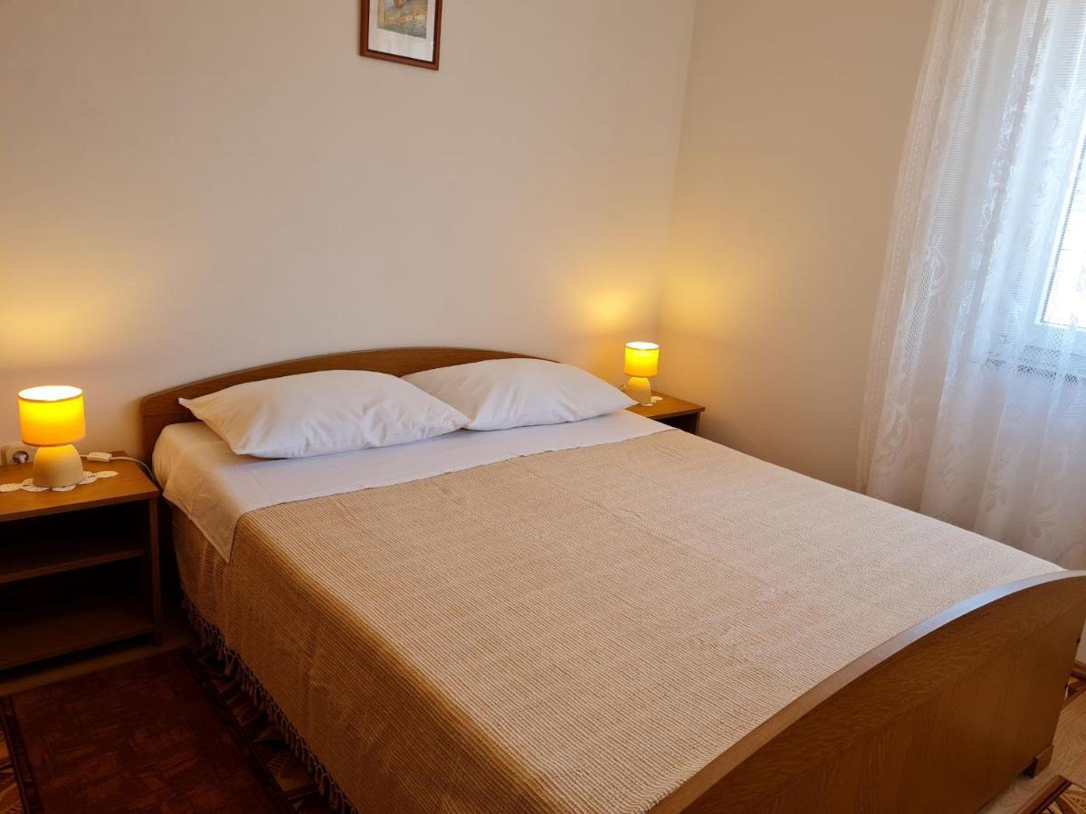 Apartments With A Parking Space Lun, Pag - 4062 لون المظهر الخارجي الصورة